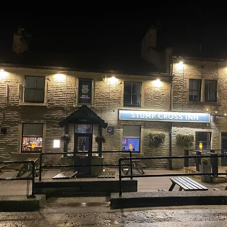 Stump Cross Inn-3
