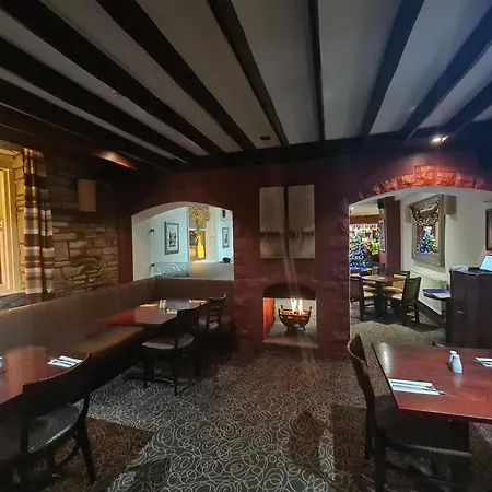 Stump Cross Inn-2