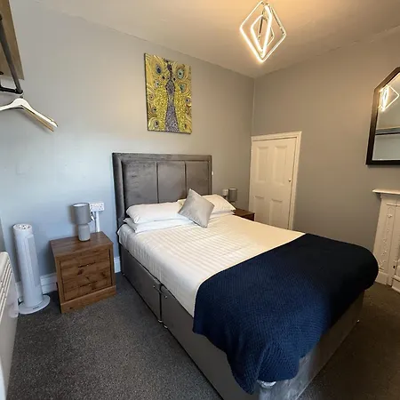 Diamonds Guest House-3