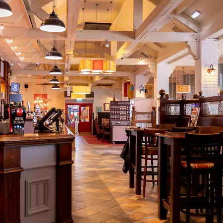 Kingstown Hotel By Greene King Inns-2