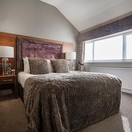 The Feathers Hotel, Helmsley, North Yorkshire - The Coaching Inn Group-2