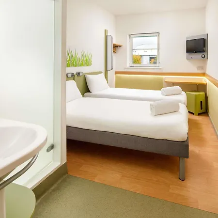 Ibis Budget Sheffield Arena-2