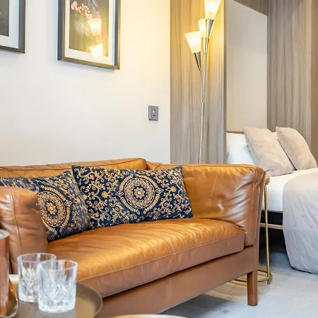 York Cocoa Suites - City Centre Apartments-2