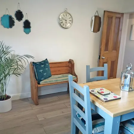Dragonfly Cottage-2
