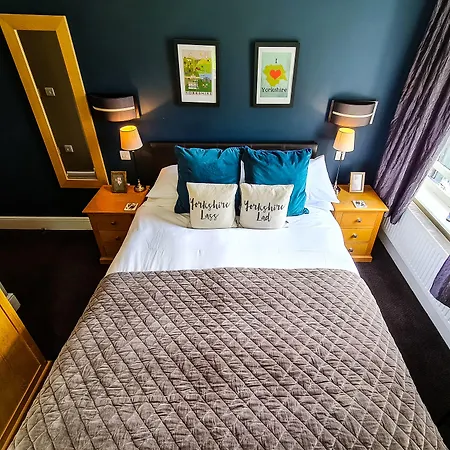 Grantham Arms-3