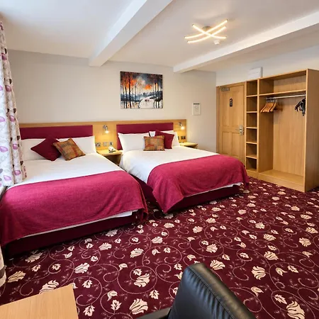 Edgerton Hotel - Ample Free Parking - 24 Hour Reception-2