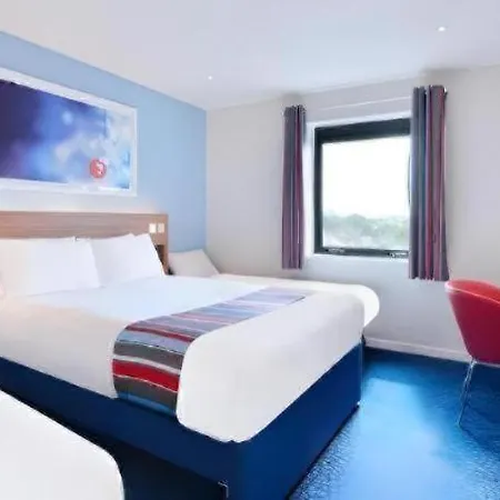 Travelodge Sheffield Central-3