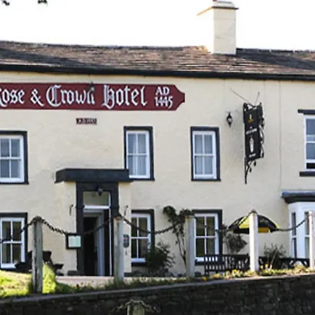 Oyo Rose & Crown Hotel-2