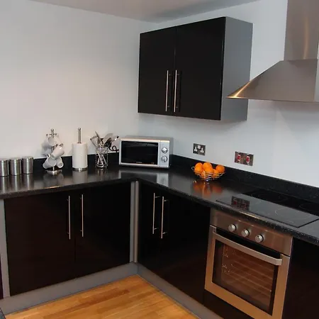 Quay Apartments Leeds-3