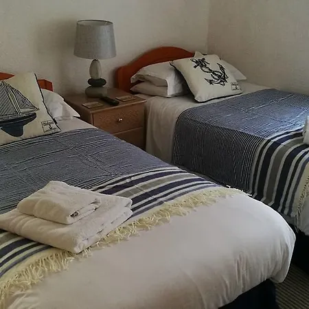 Etherleigh Guest House-3