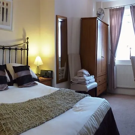 Heworth Guest House-3