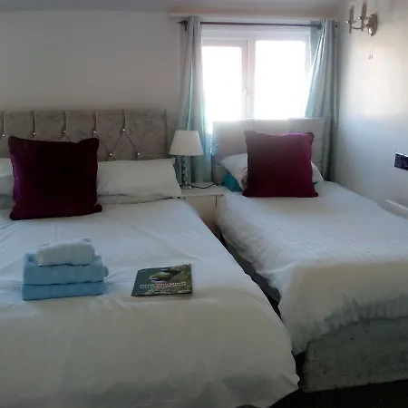 The Douglas Guest House-3