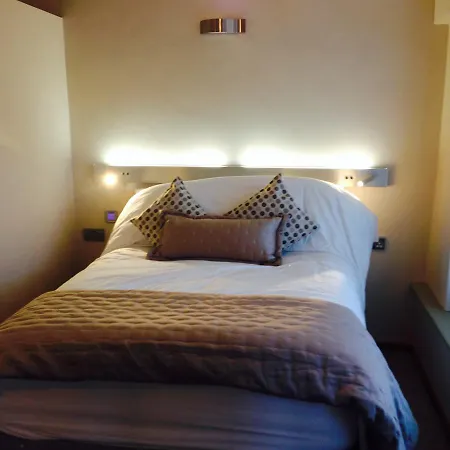 York Aparthotel-3