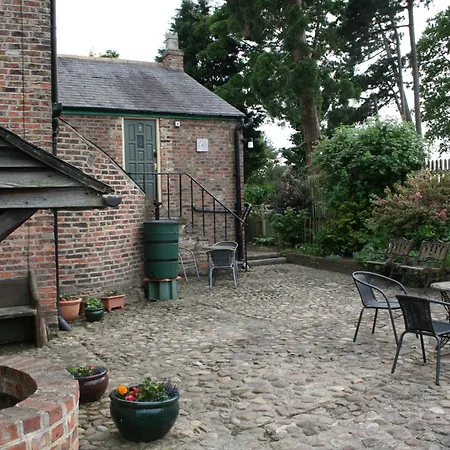 The Manor Guest House-2
