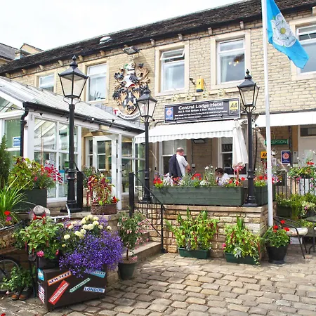 Huddersfield Central Lodge-3