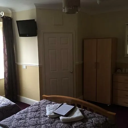 The Arches Guest House-3