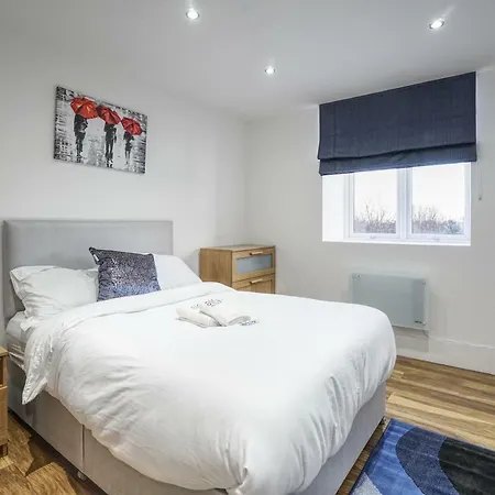 Alfa Apartments, Quarry Court, High Street, Morley-3