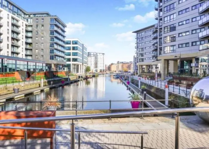 Deluxe Leeds City Centre Apt Lovely Balcony admite animales