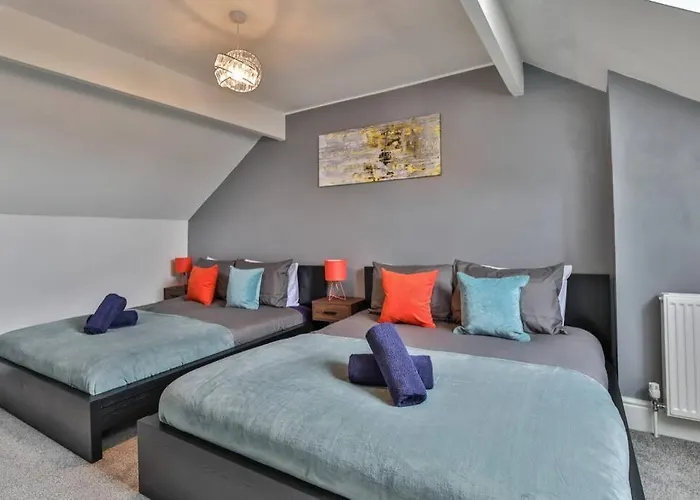 Refurbished Plush Property Great Transport Links Sheffield privato