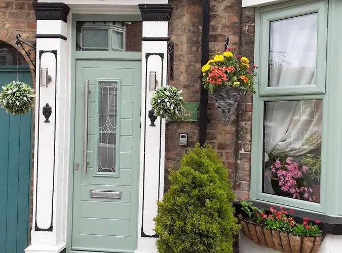 The Holly & Ivy Bed & Breakfast Bridlington