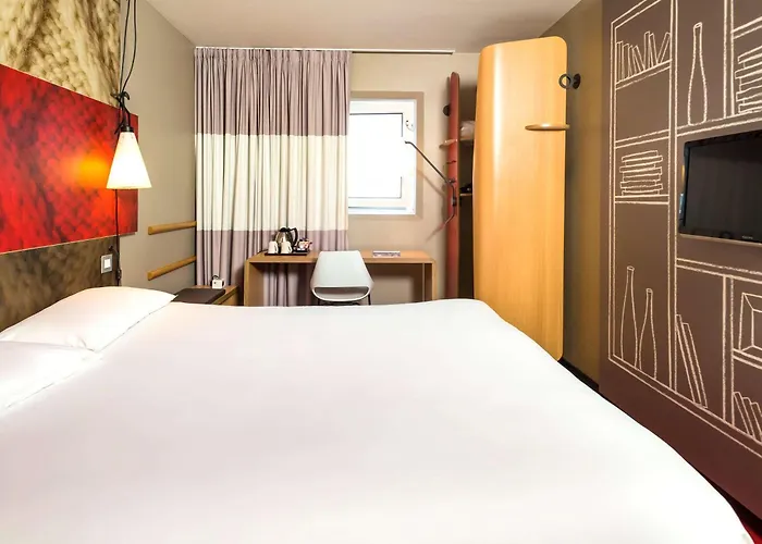 Ibis Sheffield City