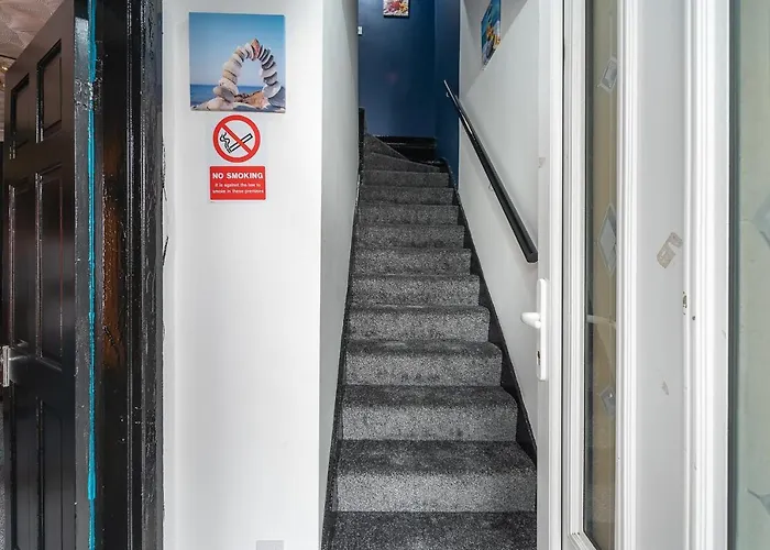 Private Private Parking Home Away From Home Fresh 2 Bedroom Garden Kingston upon Hull