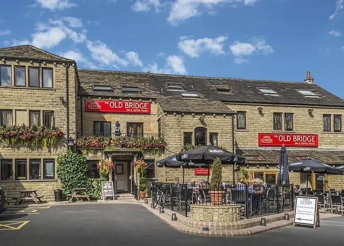 Holmfirth Hotels