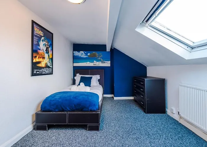 2 Bedroom House - Armley Leeds Leeds 