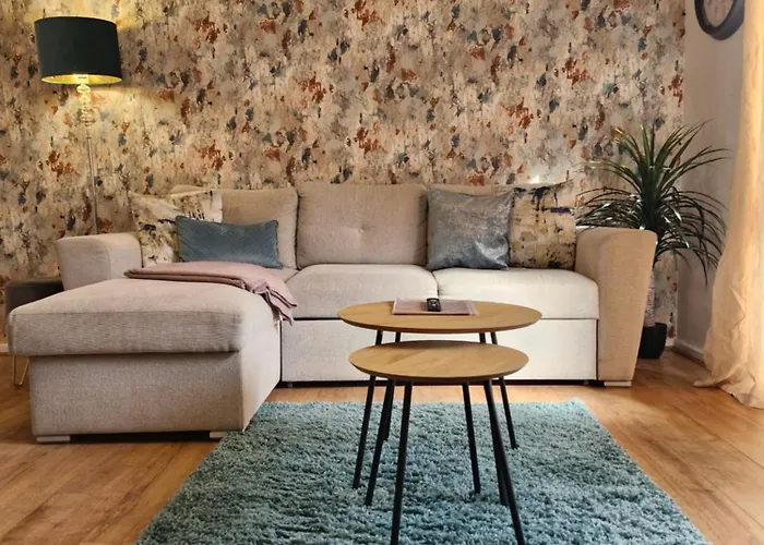 2-Bed House In The Heart Of Woodhouse Leeds Villa