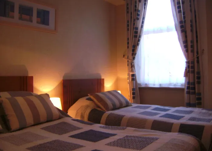 Dolphin Guesthouse Scarborough