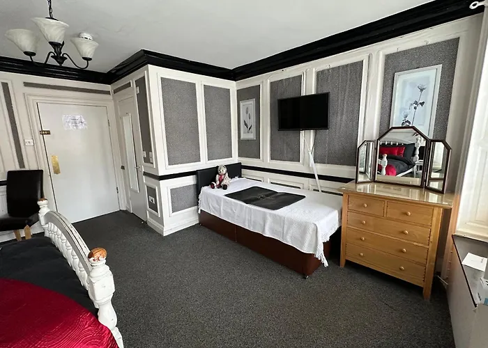 The Barrington Guest House Scarborough