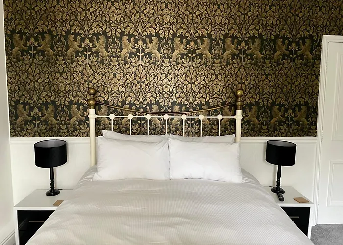 The Bishop And The Bison Bed and Breakfast York