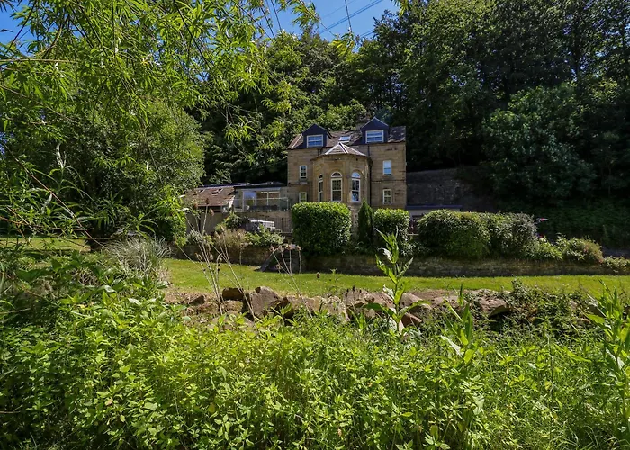 Belvedere Farm Halifax