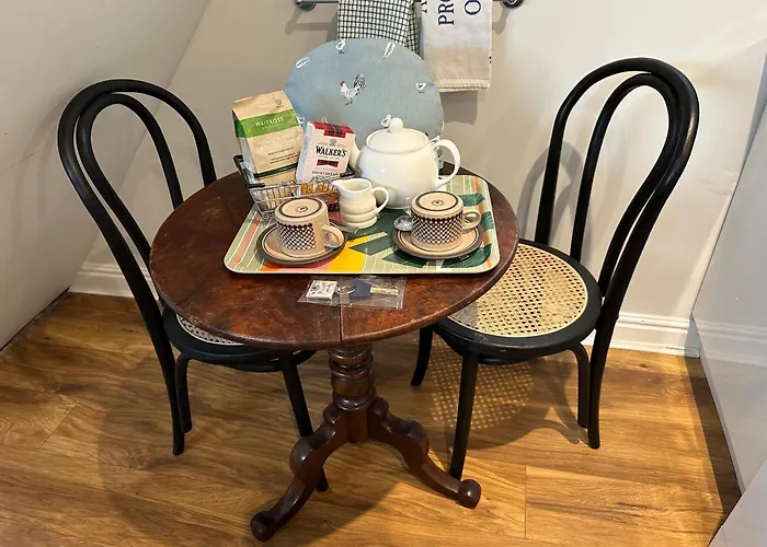 Artists' Cottages Harrogate