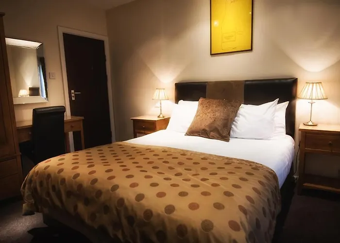 Bert'S Rooms At The Black Horse Inn Brighouse