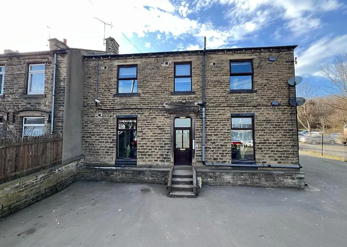 Bv Aparthotel Huddersfield Ideal For Business & Leisure Stays