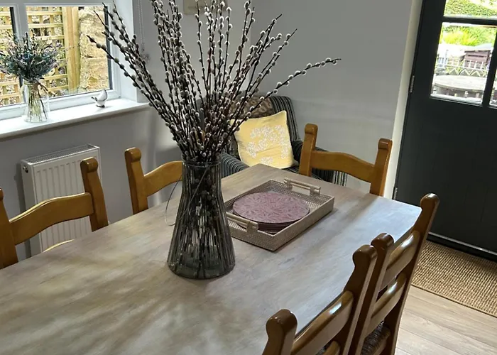 Heather Bank Cottage, Halifax. Yorkshire. Hx2 7Dd