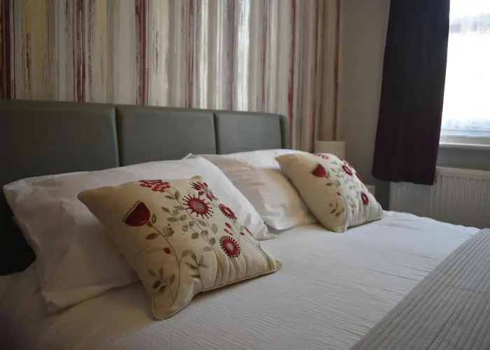 The Phoenix Guest House Scarborough