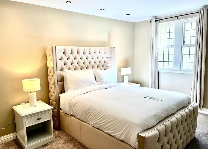 Tong Park Hotel