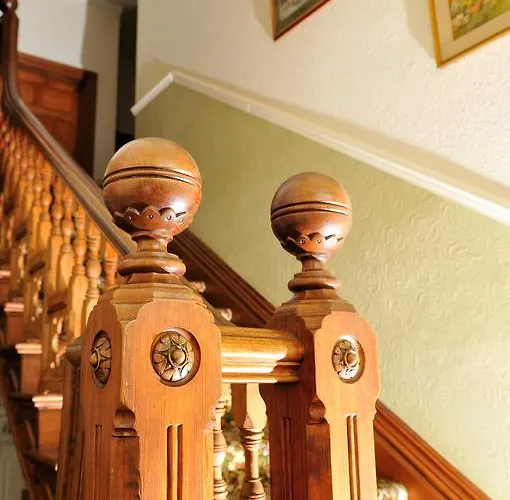 Balmoral Guest House Darlington 