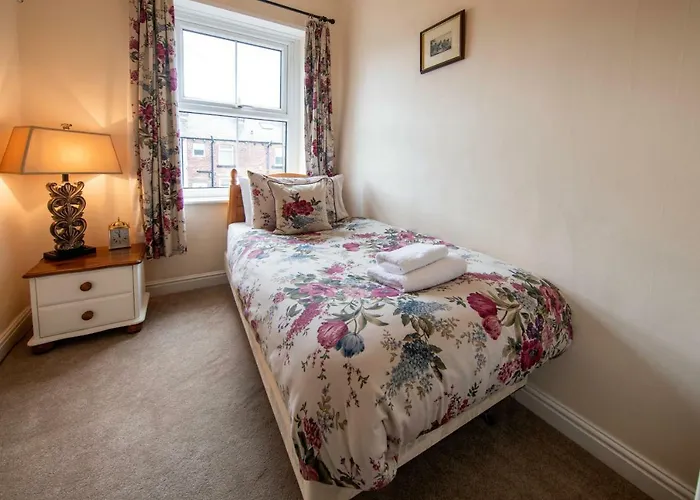 Harrogate 100 Villa